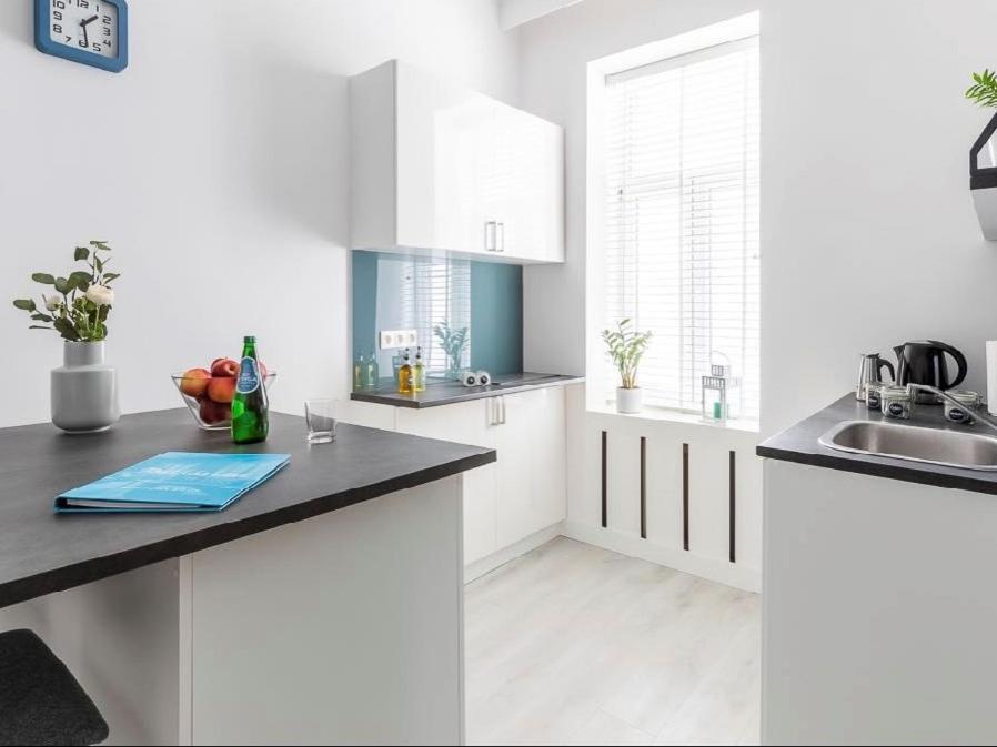 Wspolna 54 - Blue - Good Apartments Варшава Екстер'єр фото